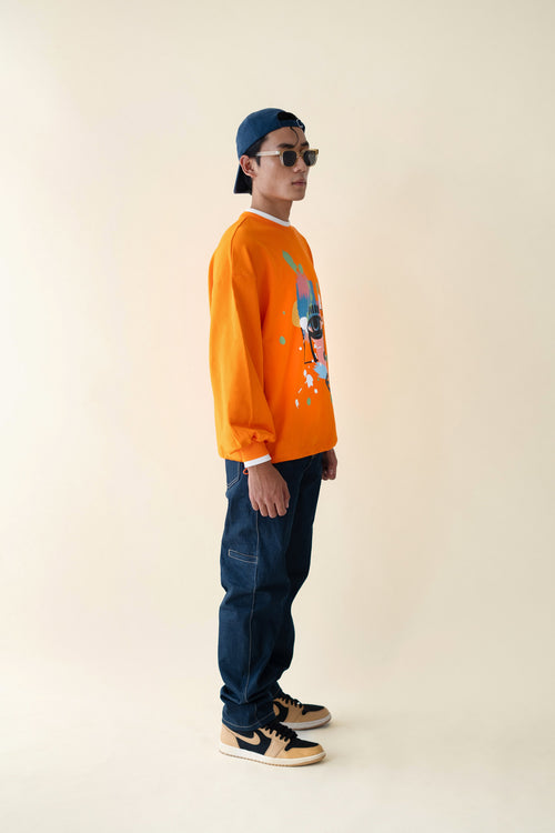 Relaxed fit men orange sweatshirt side view