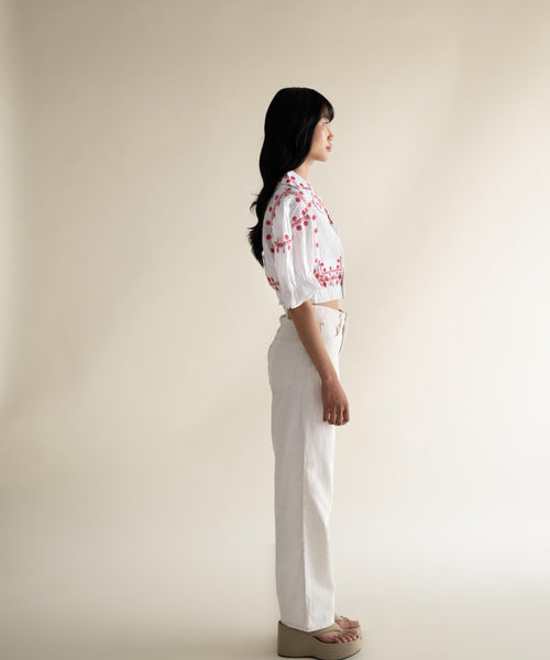 Gerbera Daisy puff sleeve embroidered top in 100% linen, women’s, back view – EXPLICIT streetwear UAE, Dubai & Abu Dhabi