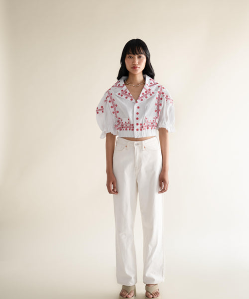 Gerbera Daisy puff sleeve embroidered top in 100% linen, women’s, front view – EXPLICIT streetwear UAE, Dubai & Abu Dhabi