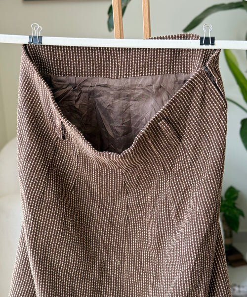 Vintage Skirt Brown Textured Midi — Women – The Revival Line, EXPLICIT streetwear UAE (2/2)