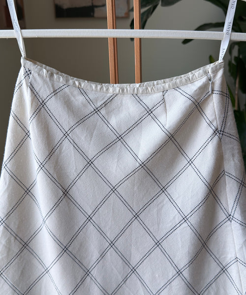 Vintage Skirt Long White Checkered — Women – The Revival Line, EXPLICIT streetwear UAE (2/2)