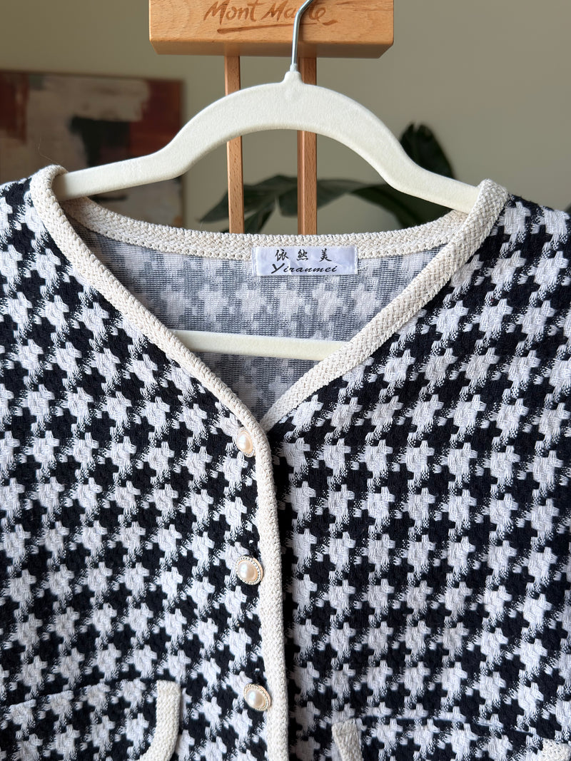 EXPLICIT Vintage Black White Checkered Buttoned Blouse — Women 2
