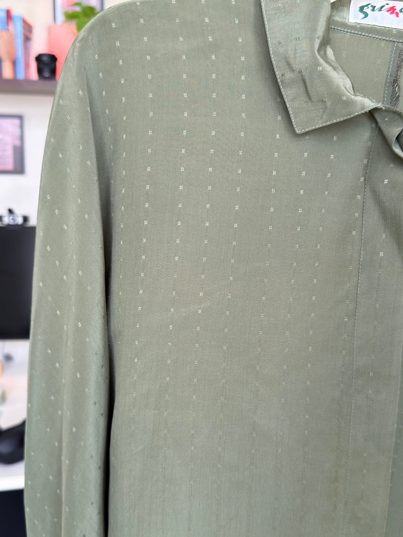 EXPLICIT Vintage Classic Green Buttoned Shirt — Women 3