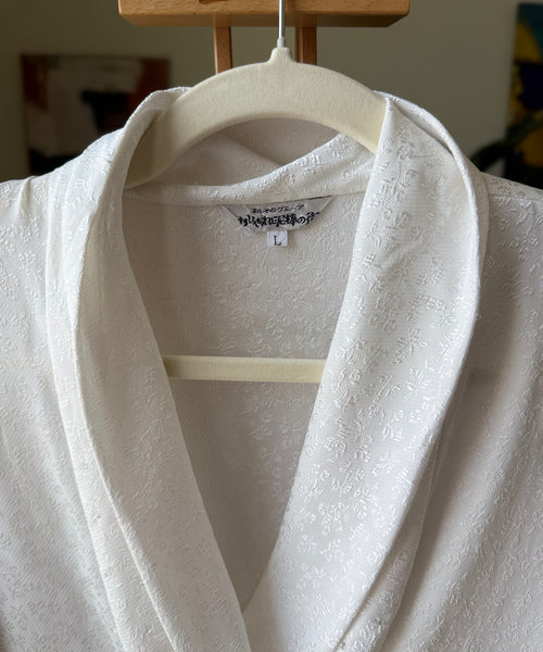 Vintage White Luxury Pleated — Women – The Revival Line, EXPLICIT streetwear UAE (2/2)